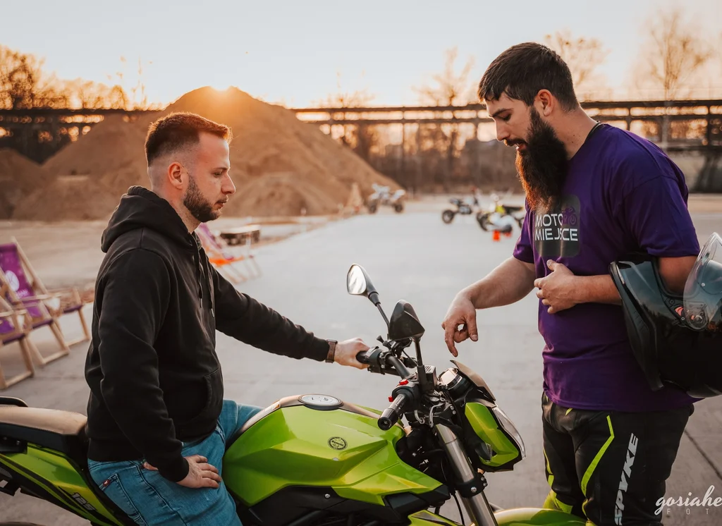 Pierwsze kroki na motocyklu 125 cm³ - zdjęcie 6